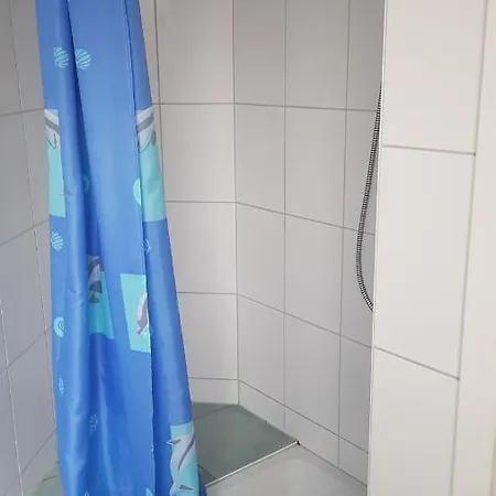 Apartment - 24h *