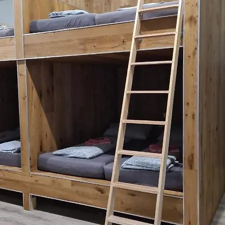 Apartment - 24h *