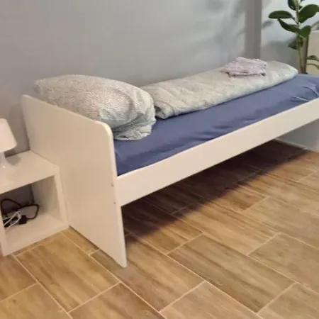 - 24h Apartment *