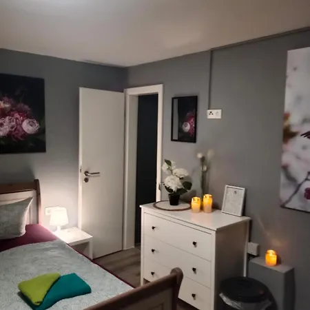 Apartamento - 24h
