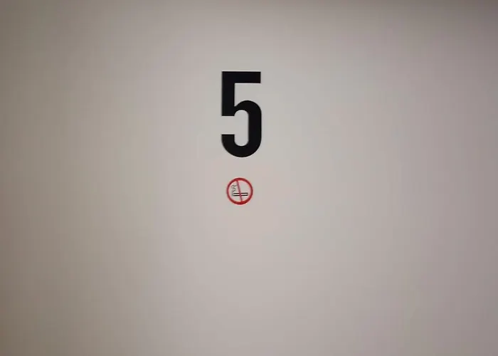 - 24h شقة
